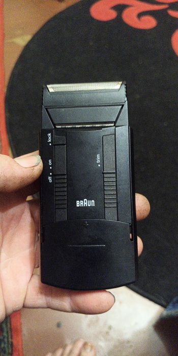 Продам дорожню бритву