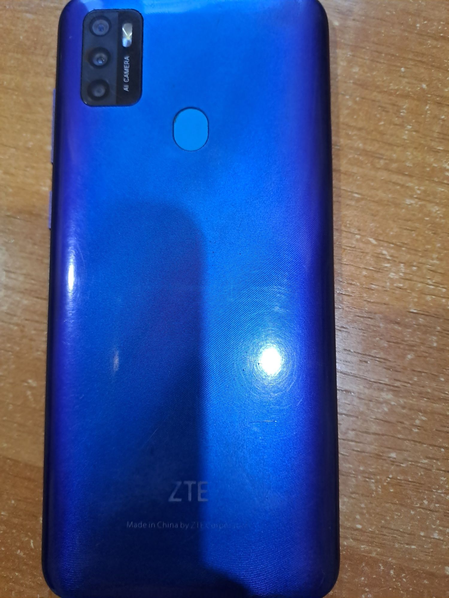 Телефон ZTE A7020