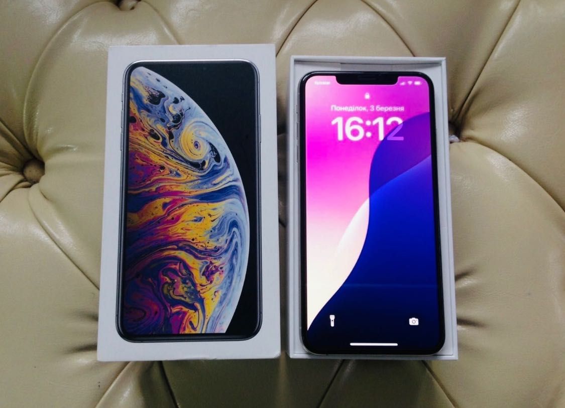 Ідеальний iPhone Xs на 256 gb + подарунки годиник та чохли