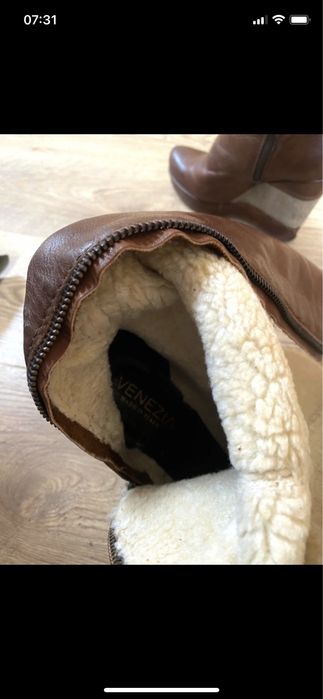 Skórzane kozaki z kożuszkiem w środku Venezia