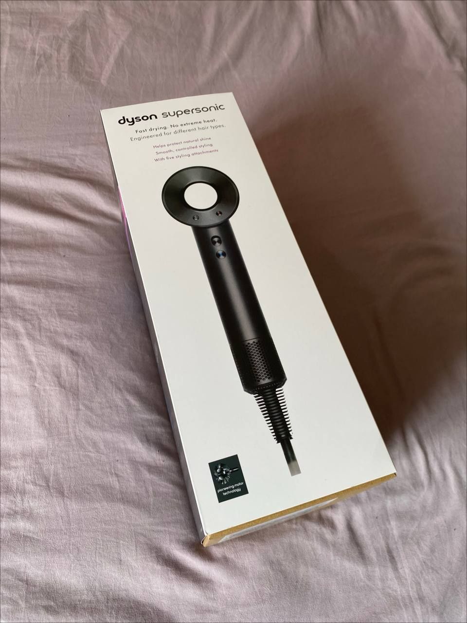 Фен Dyson superconic HD08