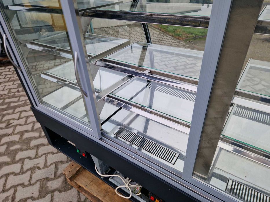 Witryna chłodnicza-cukiernicza 180cm -3 sztuki Chłodnia,lada,lodówka