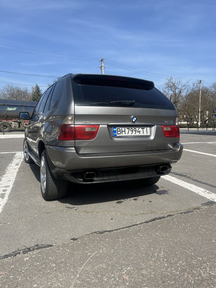 BMW X5 в хорошем состоянии