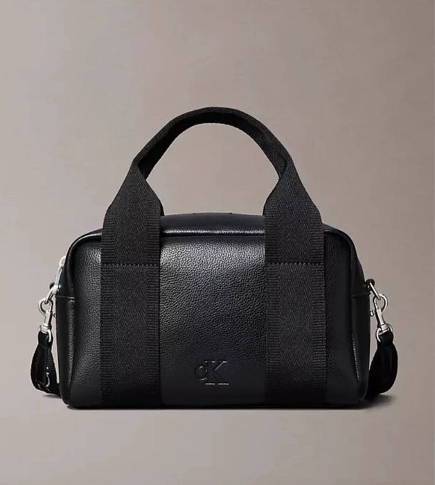 Жіноча сумка Calvin Klein