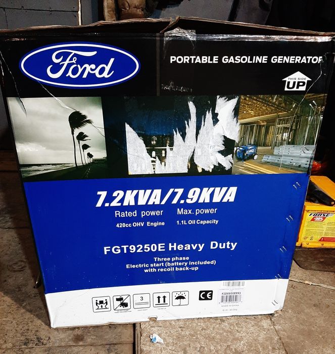 Генератор бензиновый Ford FGT9250E 220/380