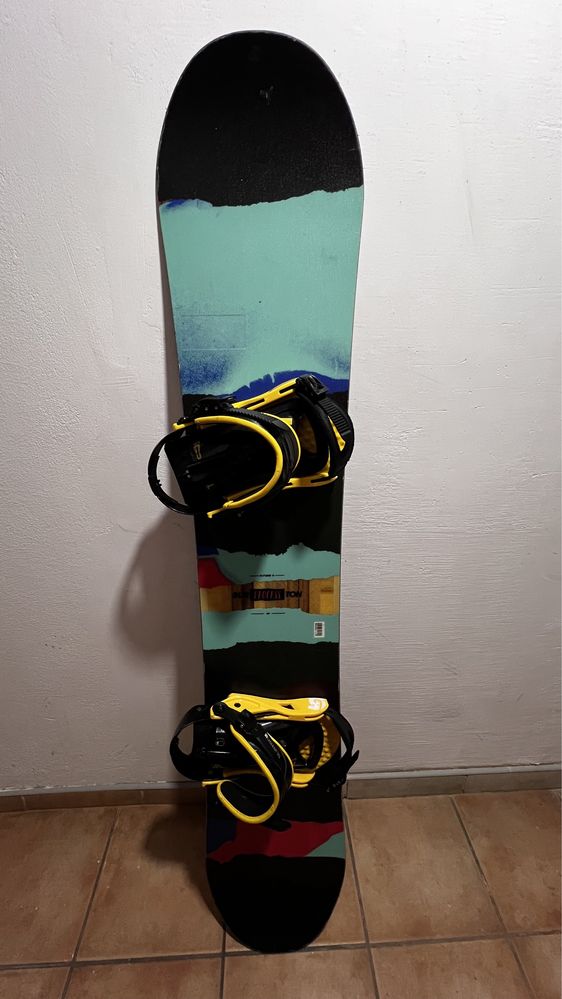 Deska snowboardowa + buty BURTON Flying V 159 cm