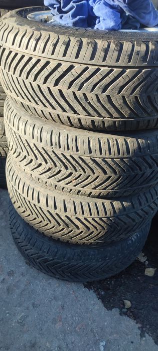 Гума 205 55 R16 всесезонна 2021 року стан нової гума резина р16 r16