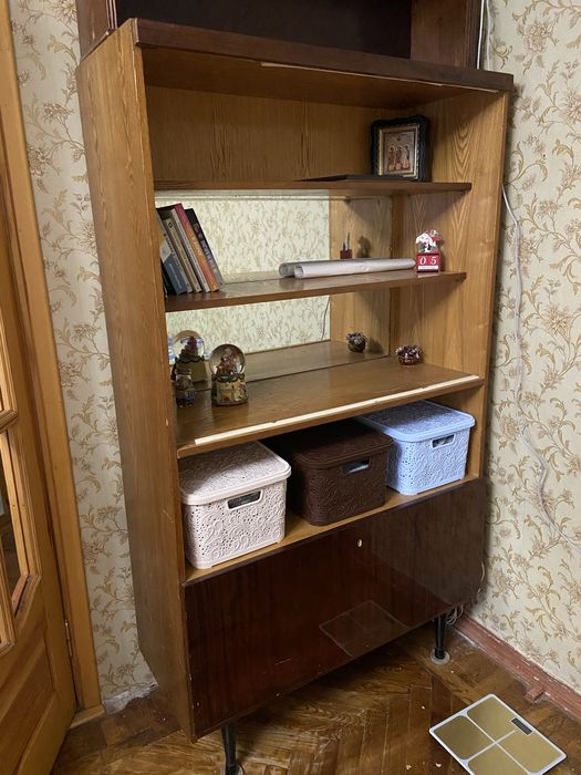 Сервант без скла