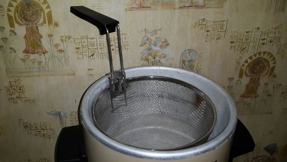 На подарунок жінці