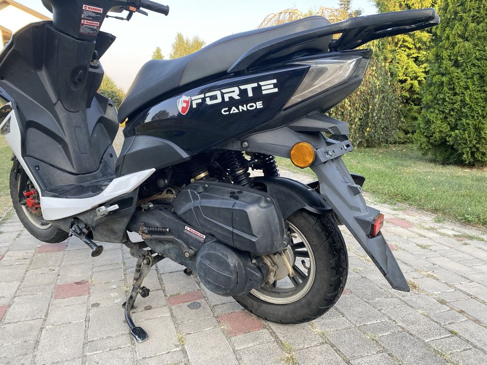 Скутер Forte Canoe