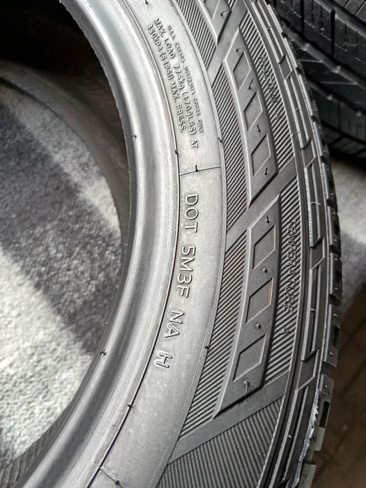 Opony wielosezonowe 235/55/17 m+s