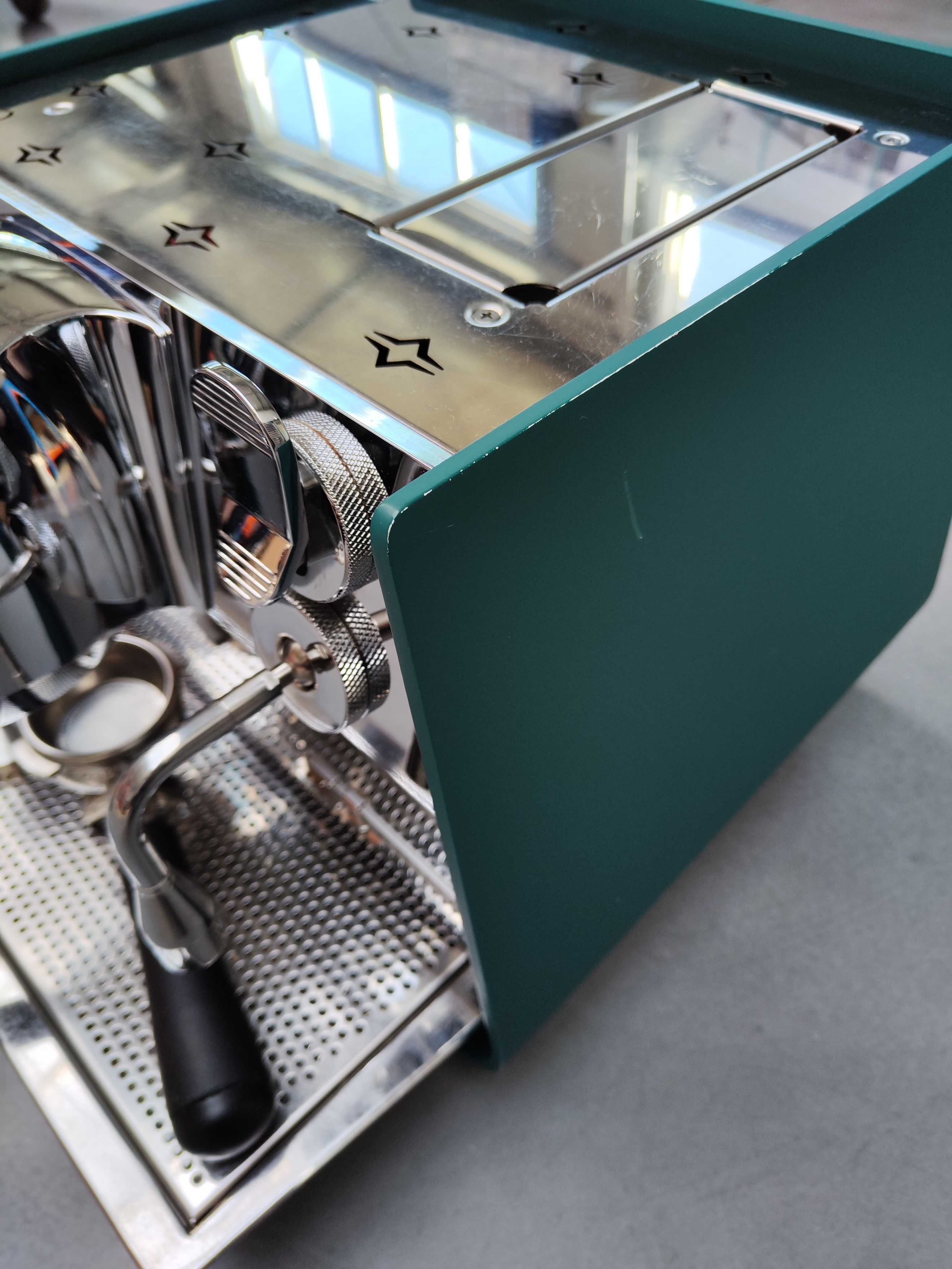 Ekspres do kawy kolbowy Victoria Arduino - Eagle One E1 Prima Green