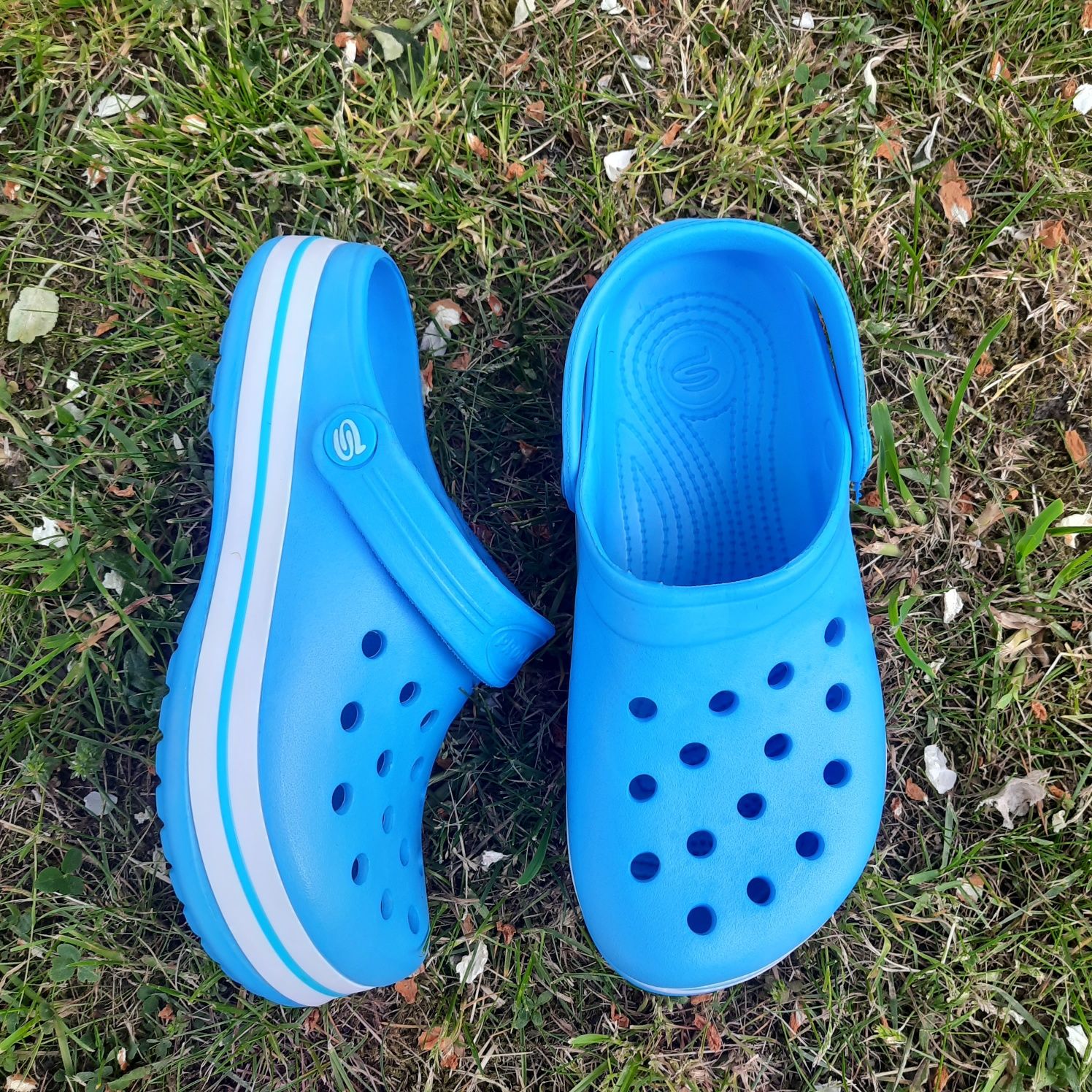 Голубые кроксы/ голубі крокси