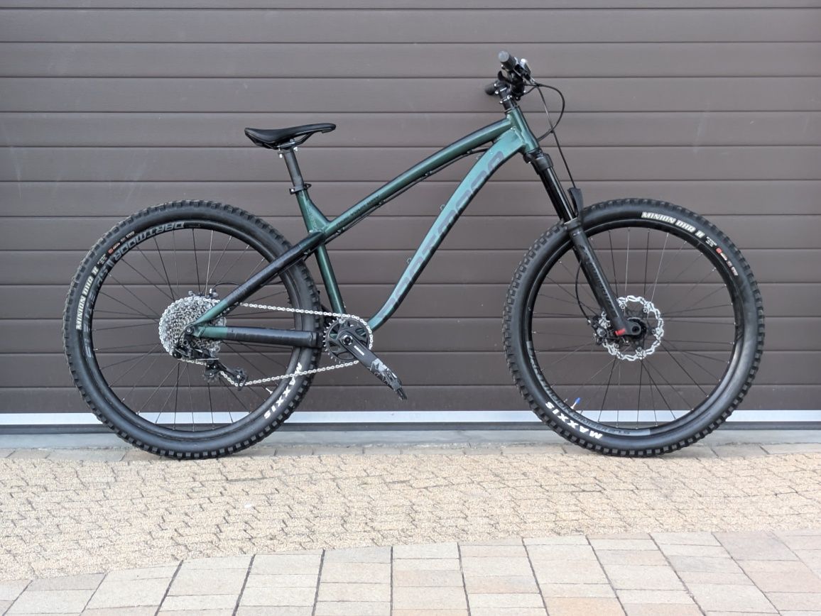 Dartmoor hornet 27.5 L