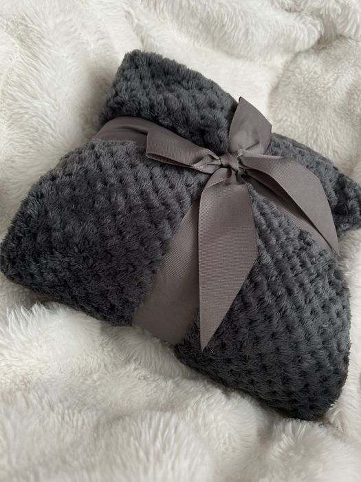 Koc pled kocyk NOWY psa kot jamnik 100x150 cienki miekki i bardzo mily