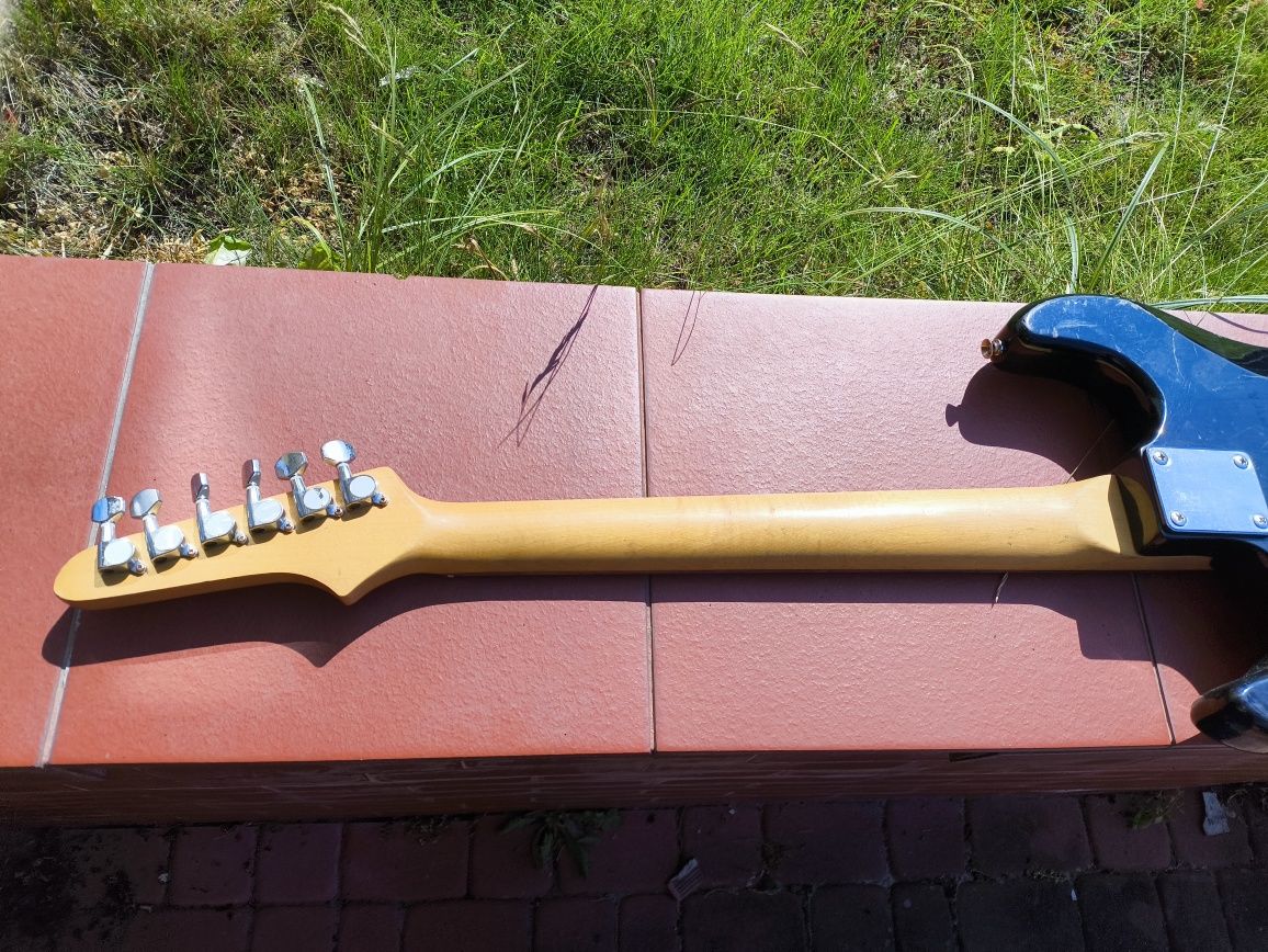 Gitara elektryczna stan dobry