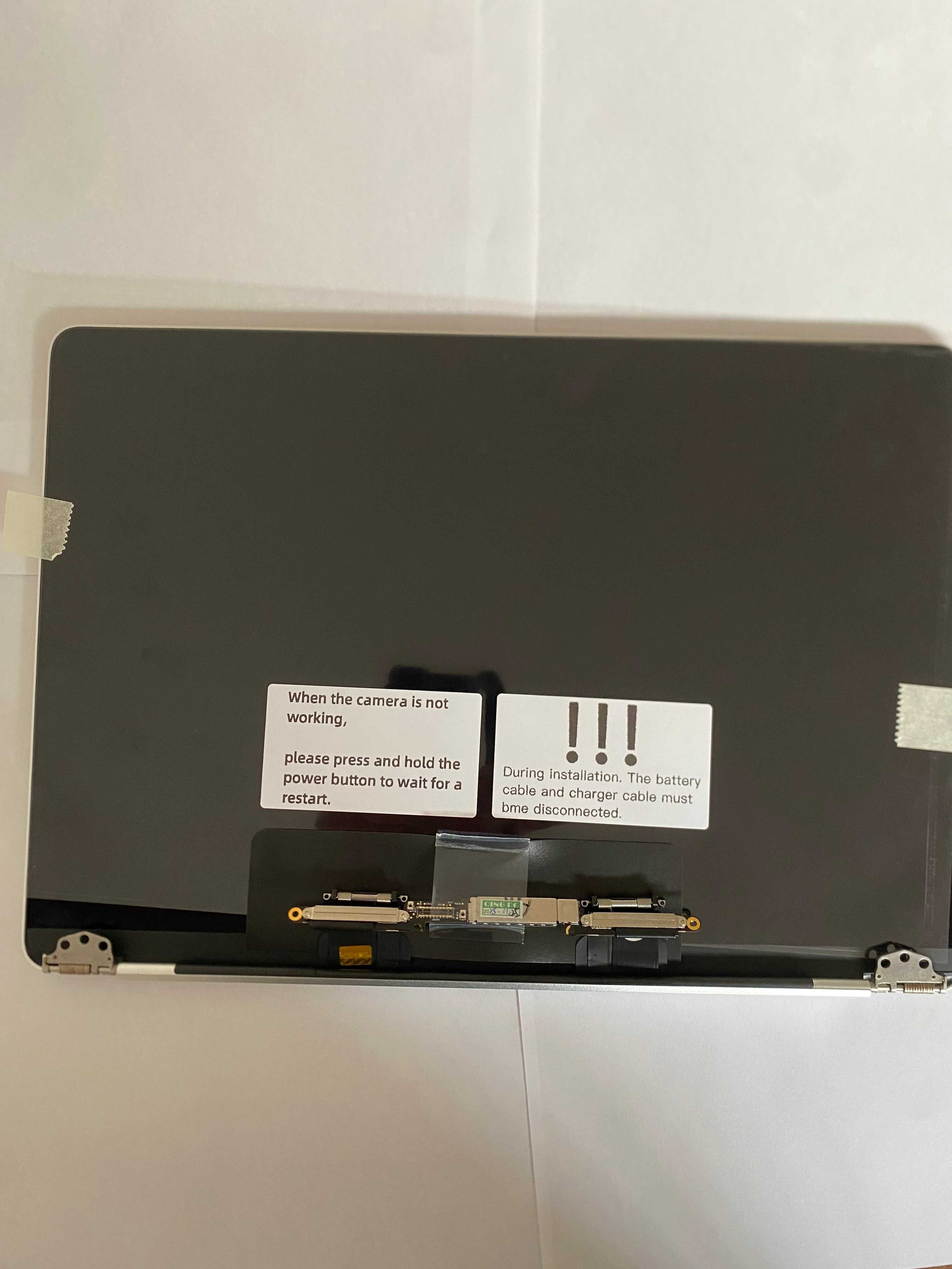 LCD Apple A1989 - Silver