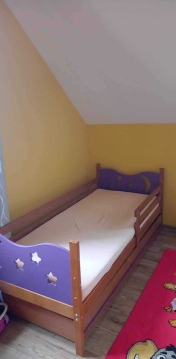 Łóżko Piętrowe lub dwa pojedyncze.