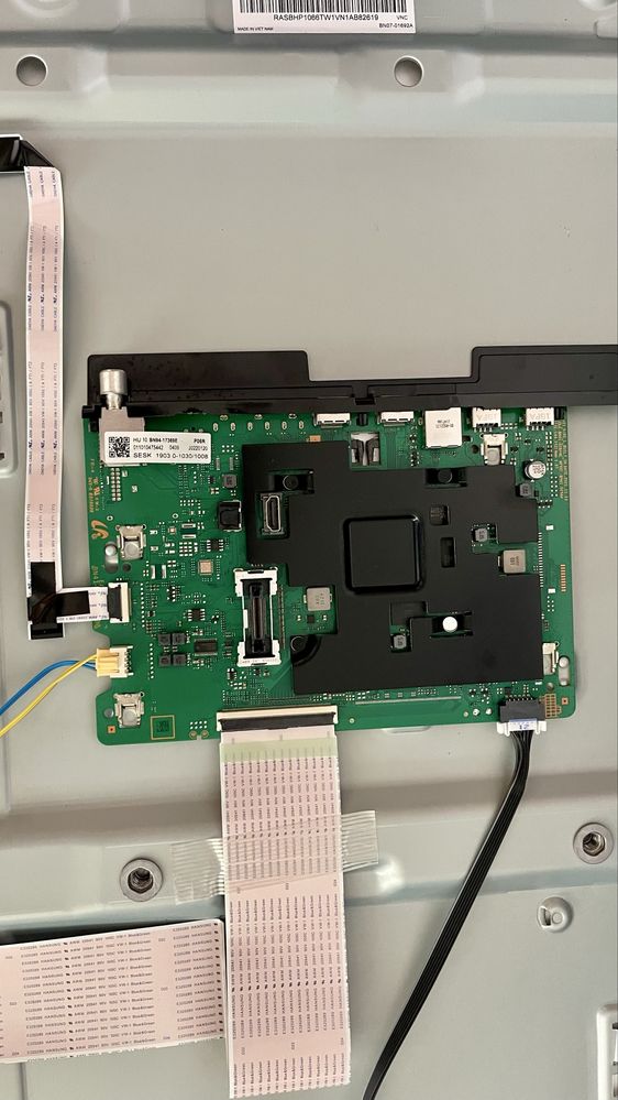 Czéści do telewizora Samsung UE50AU8002KXXH