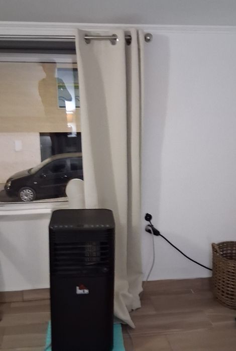 Quarto para alugar em Faro