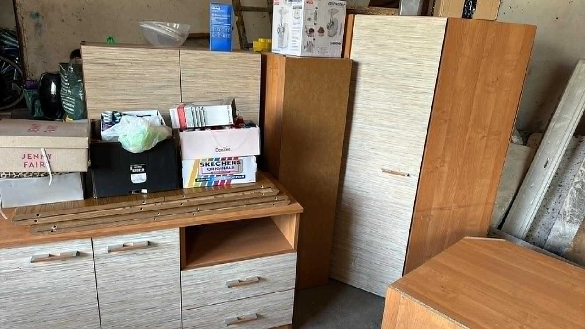 Segment z szafą narożną stan bardzo dobry