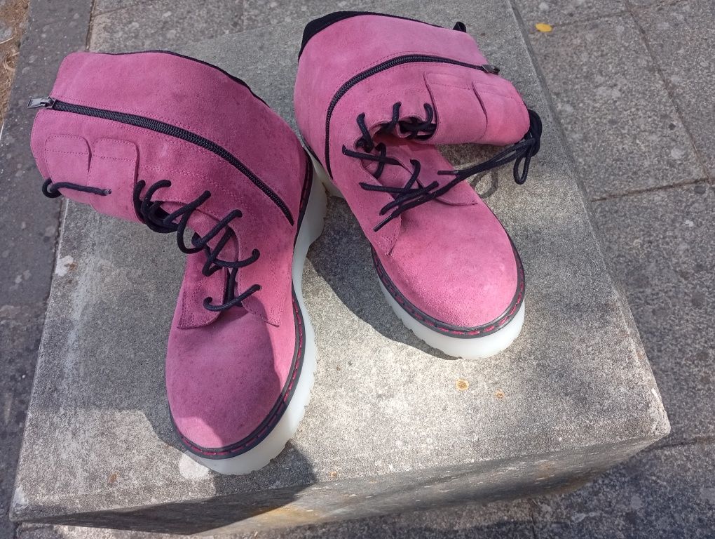 Vendo botas VDR tamanho 38/39