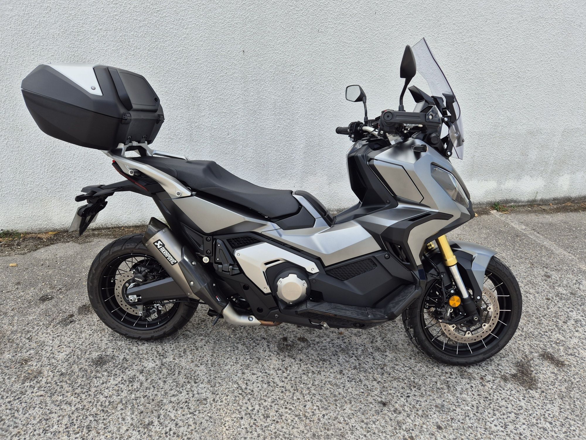 Honda X-ADV 750 ANO 2023