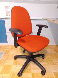 Fotel biurowy obrotowy  - Nowy Styl WEBSTAR czerwony