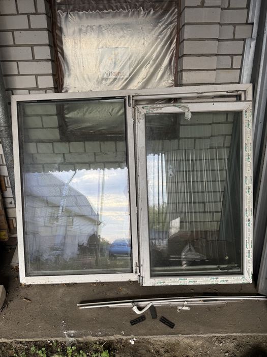 Продам пластиковое окно