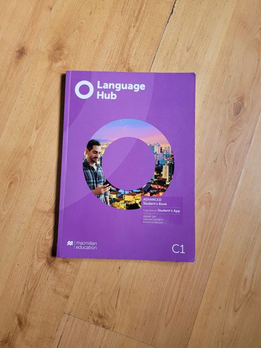 Language Hub C1 podręcznik