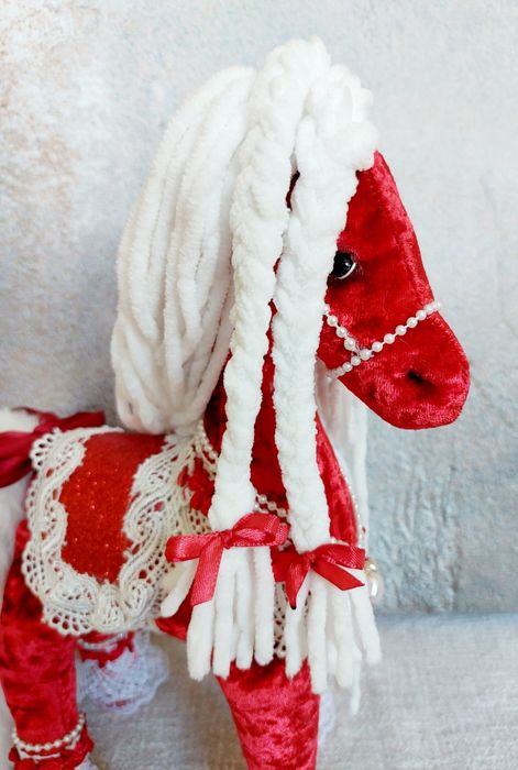 Кінь іграшка ручної роботи