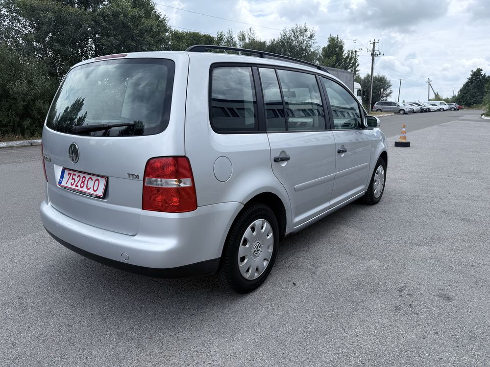 Продам VW Touran 1.9D