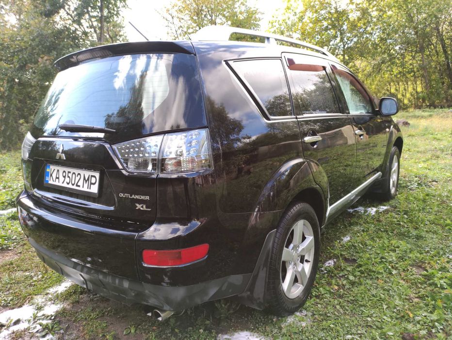 Продам Mitsubishi Outlander II 3.0 i V6 24V XL (220 лс)
