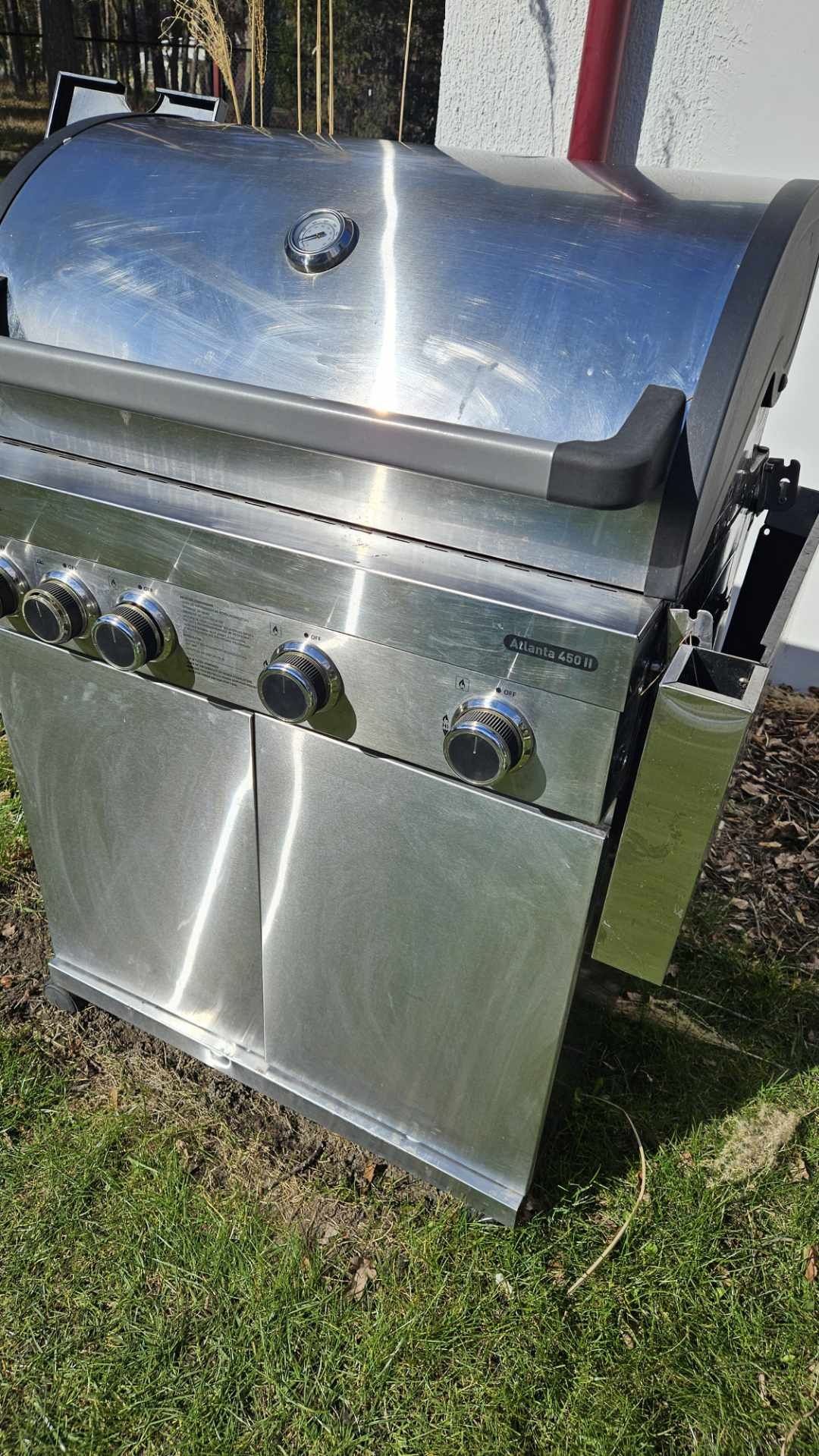Grill gazowy 4 palnikowy mało używany