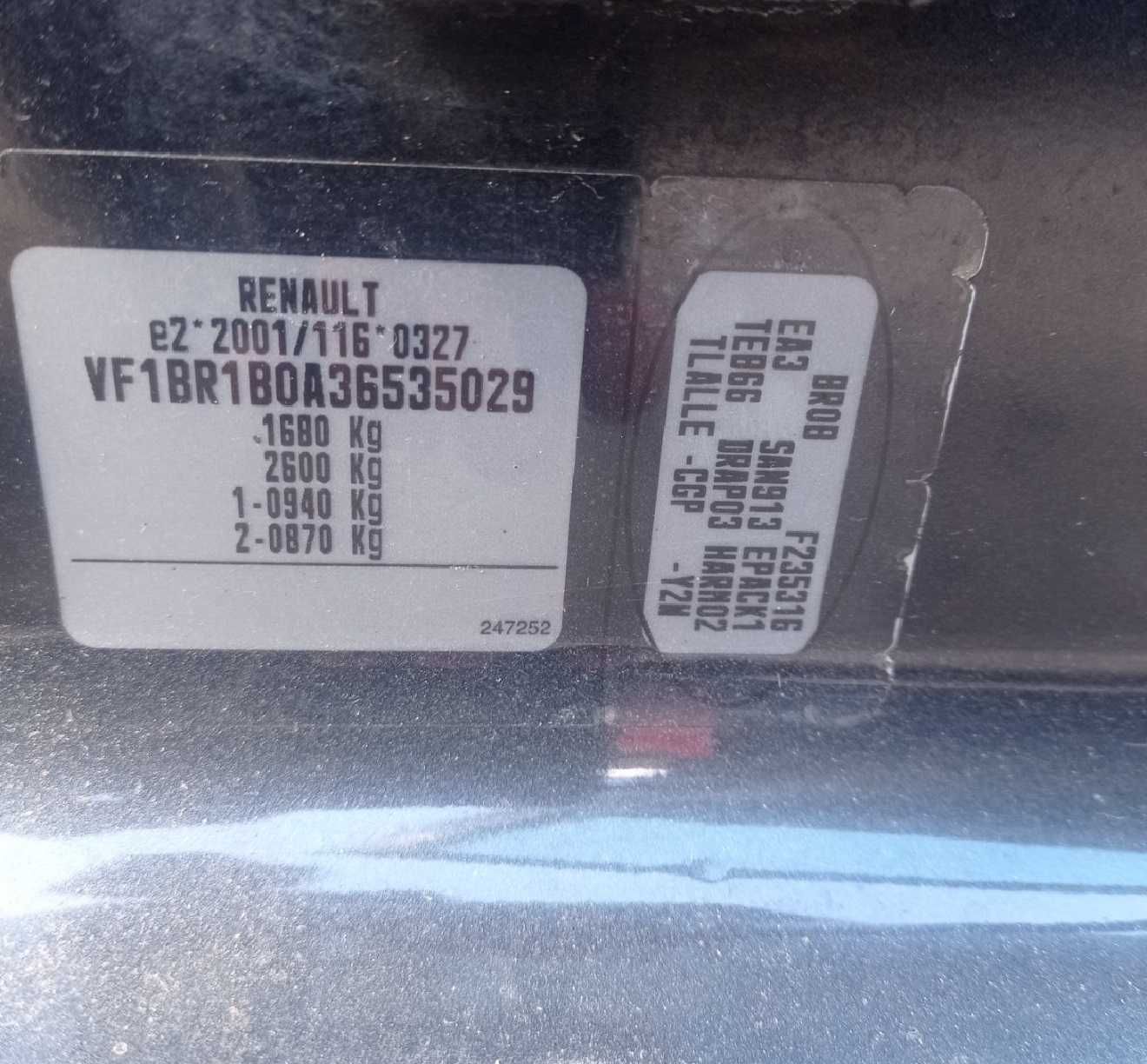 Renault Clio 2006 1.6 AT (110 к.с.)