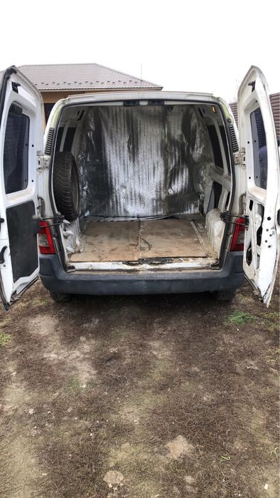 Продам пежо партнер реф.