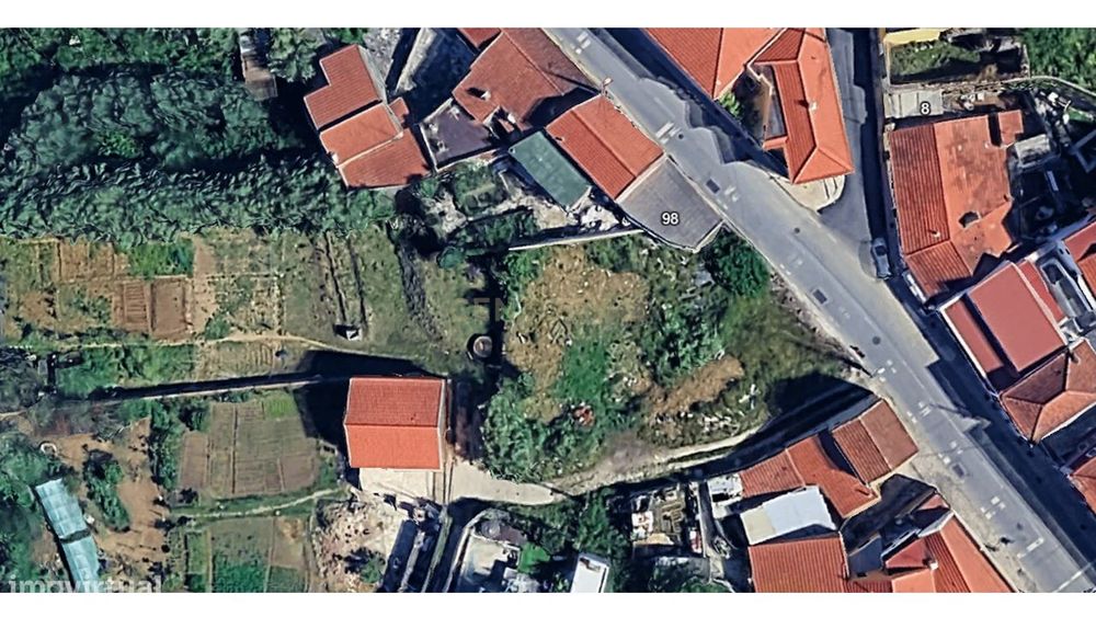 Terreno urbano com 526 m² na Nacional 117 em Almargem do Bispo