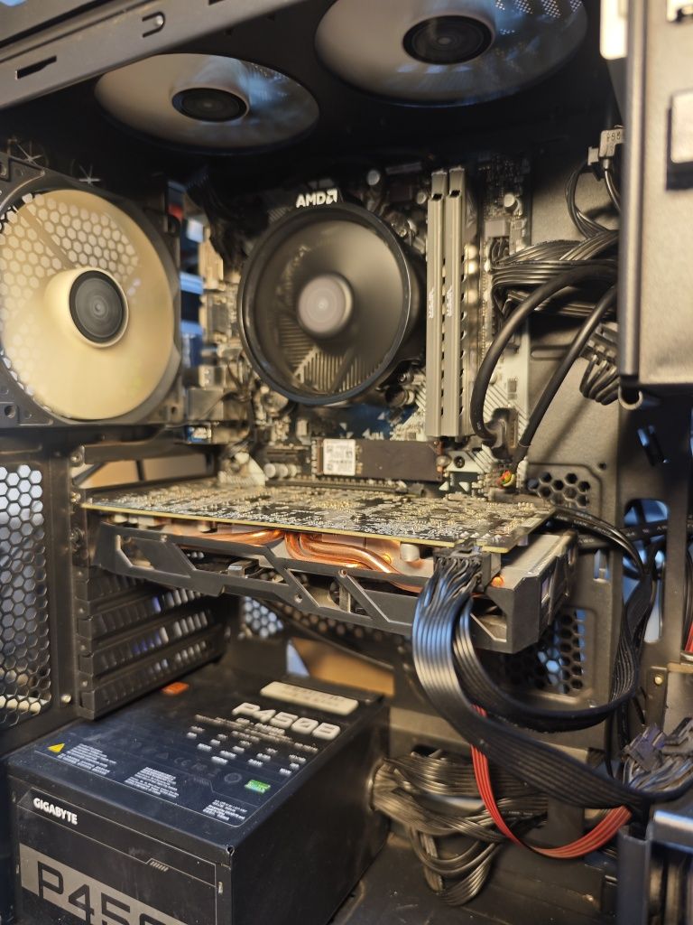 Ryzen 7 1700x 16*3.8Ghz RX570 4gb m.2 250 GB HDD 1tb