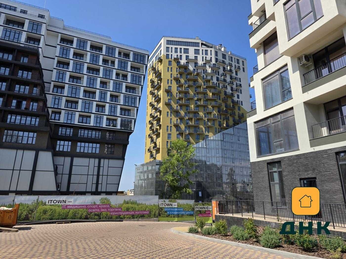 Квартира с видом на море, новый дом в центре Одессы, ЖК ITown (Айтаун)