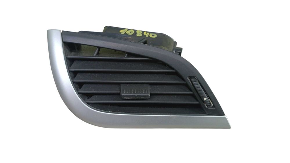 Kratka Nawiewu Kokpitu Lewa Peugeot 207