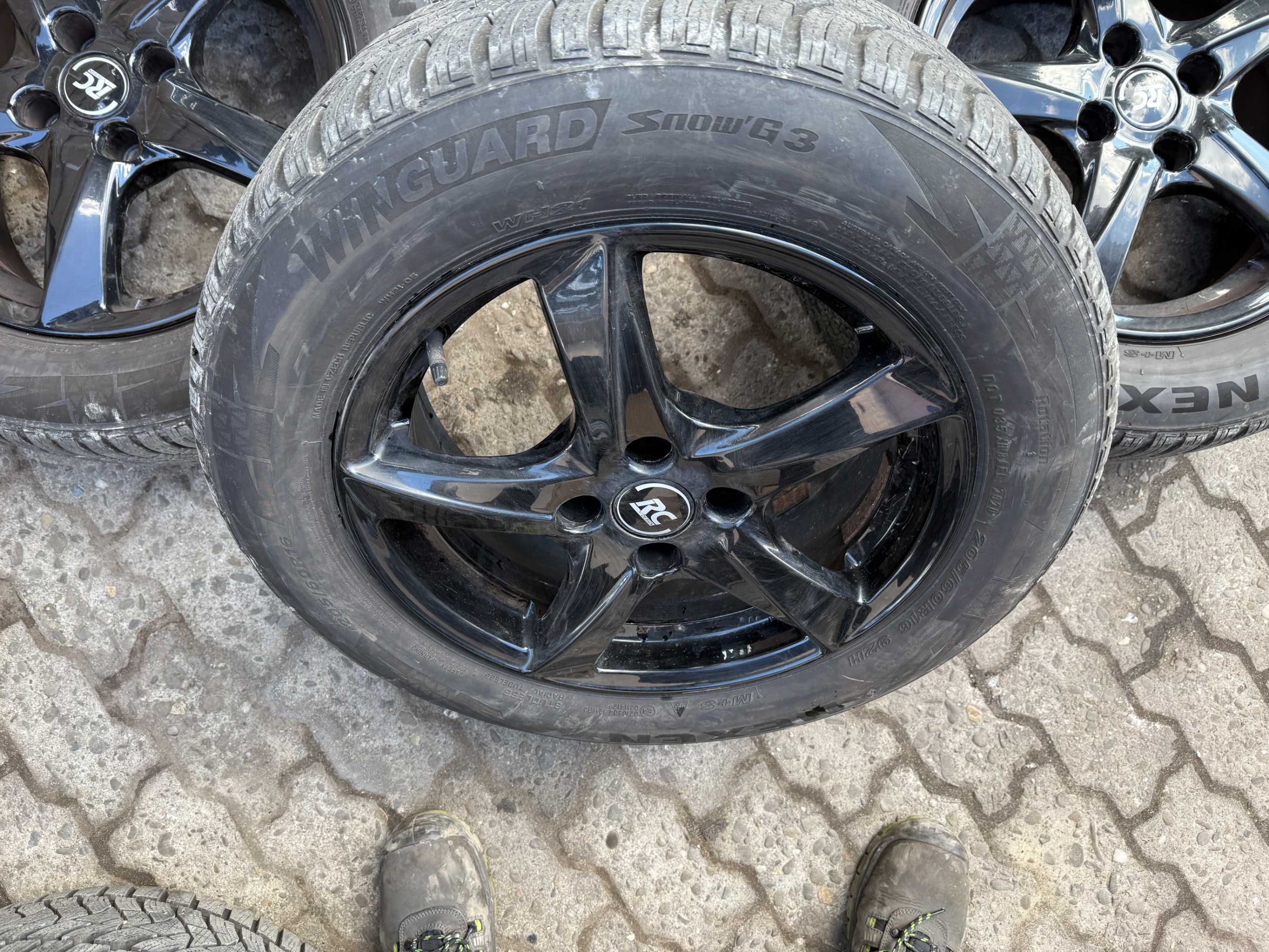 Felgi aluminiowe 16" 4x108 Ford EcoSport z oponami zimowymi
