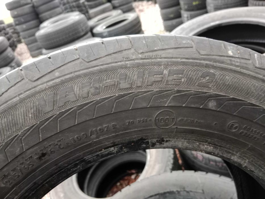 Opona używana 215/65R16C Semperit Van-Life 2 1szt.