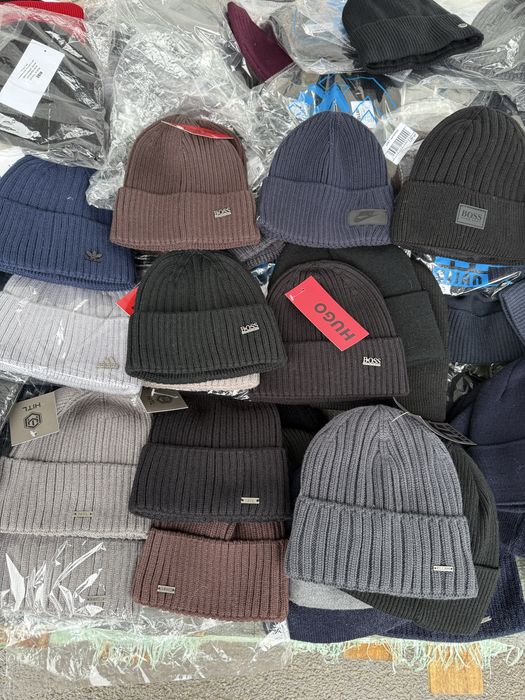 Чоловічі Теплі Шапки Брендові (Armani, Boss, Adidas)
