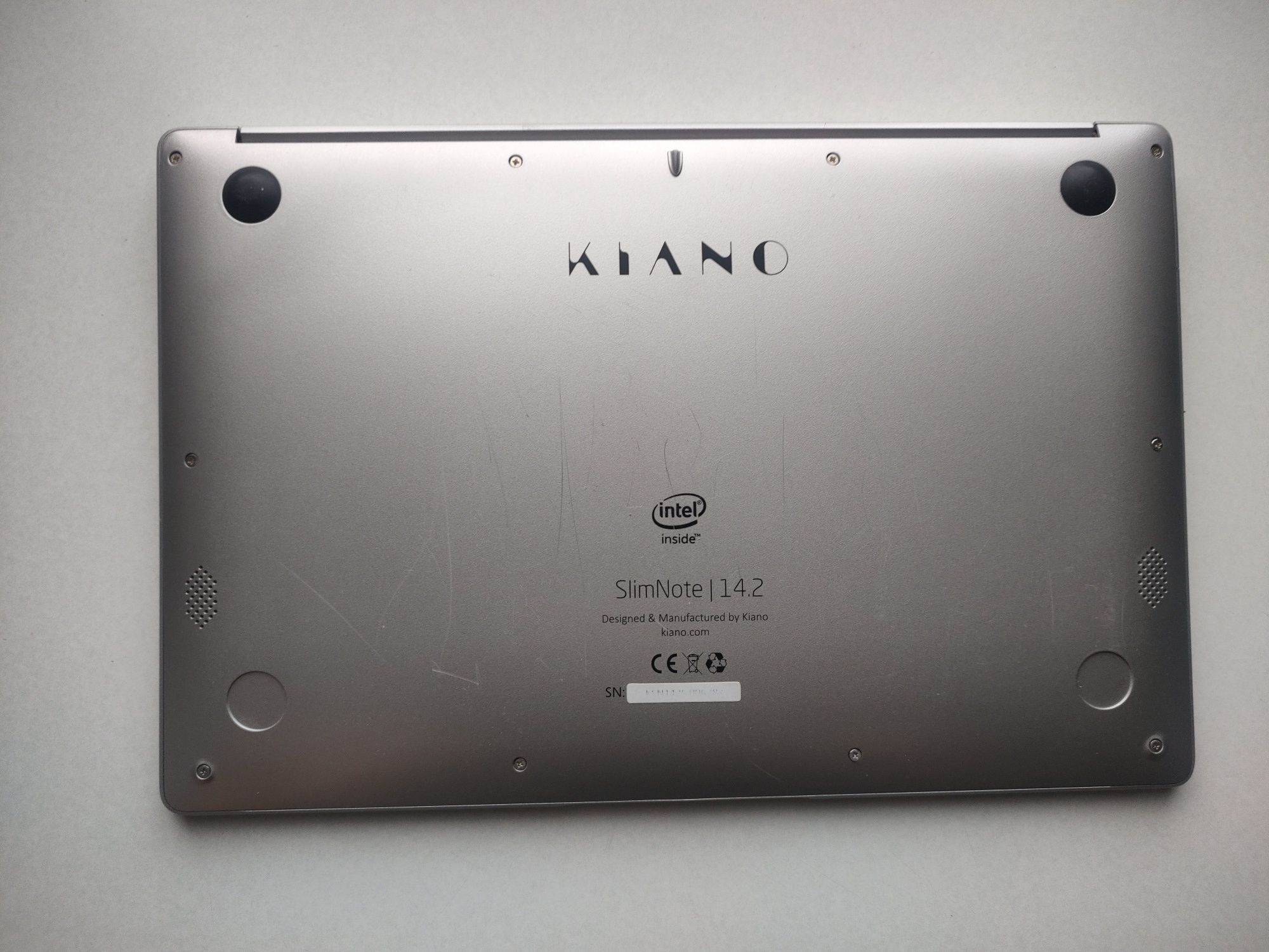 Kiano SlimNote 14,2 Silver ,windows 10