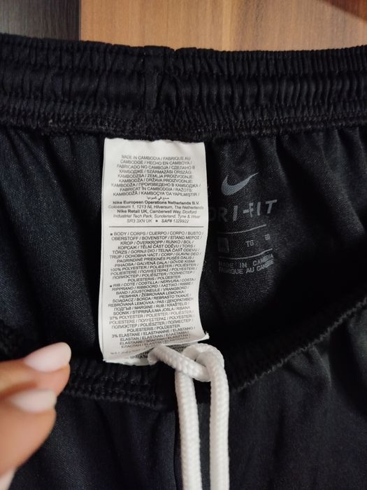 Spodnie dresowe męskie Nike Dri Fit rozmiar XL stan idealny