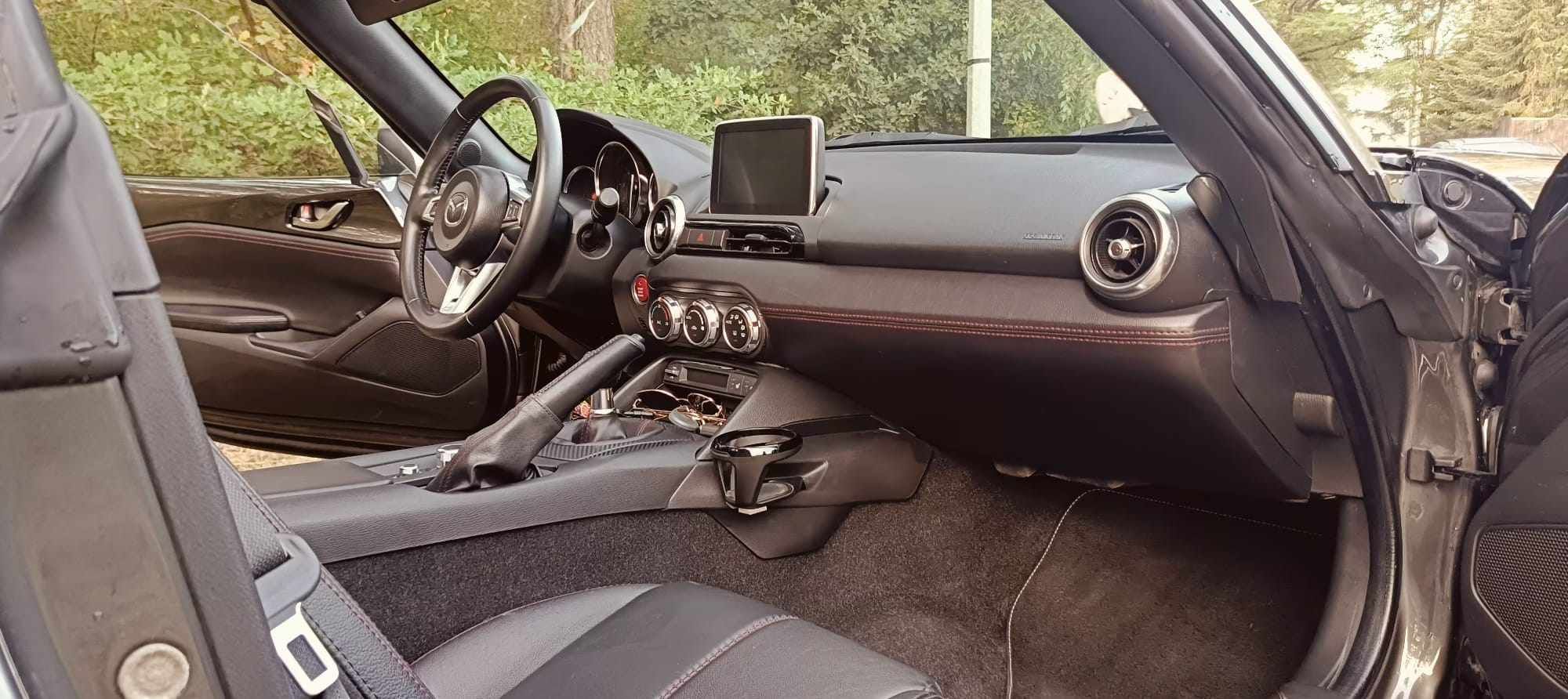 Mazda MX-5 Mazda MX-5 z Polskiego salonu delikatnie uszkodzona