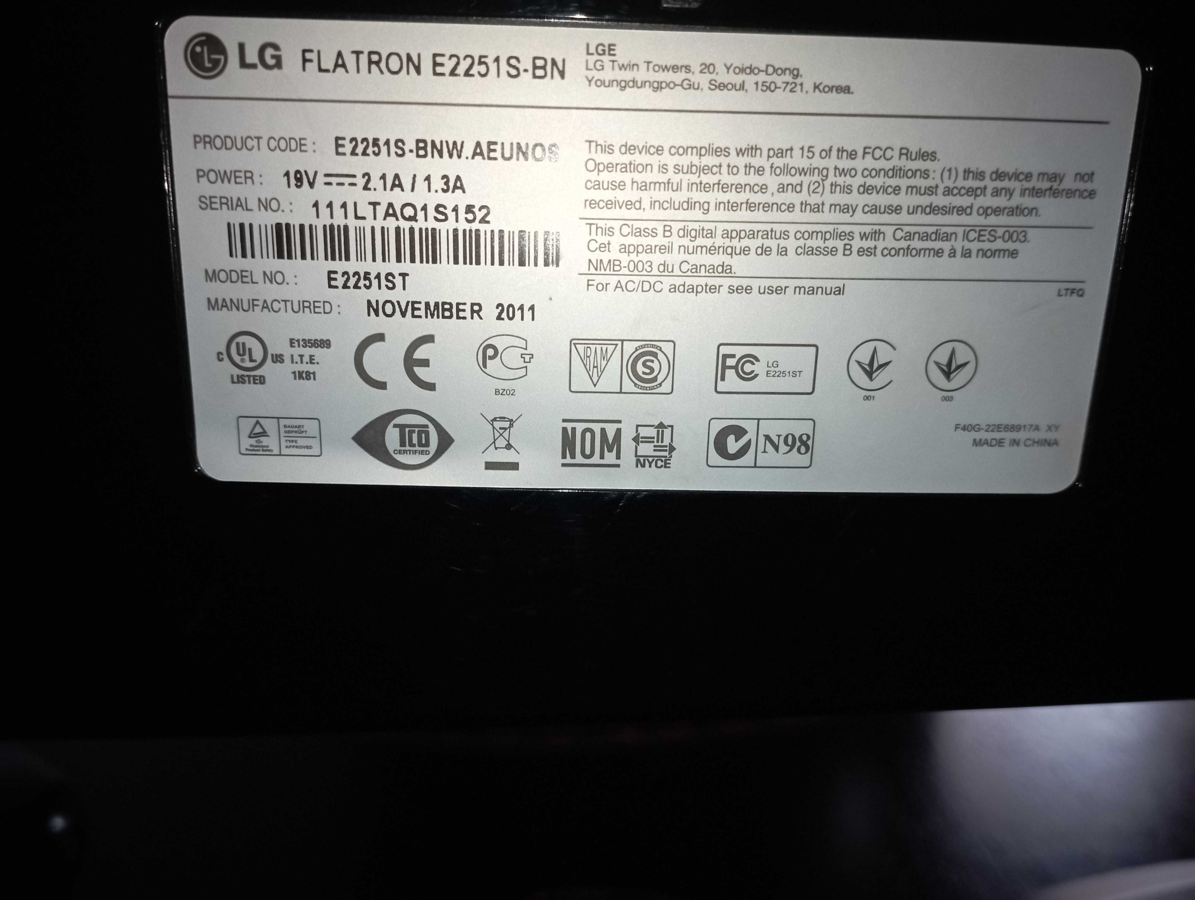 monitor  LG Flatron E2251S-BN