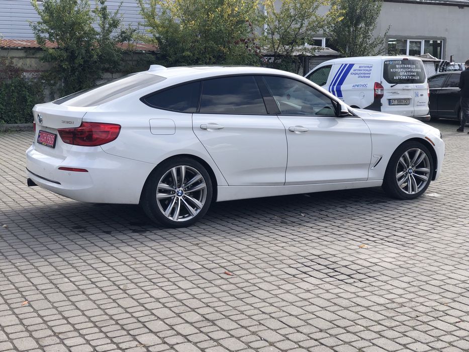 BMW 330 Gran Turismo
