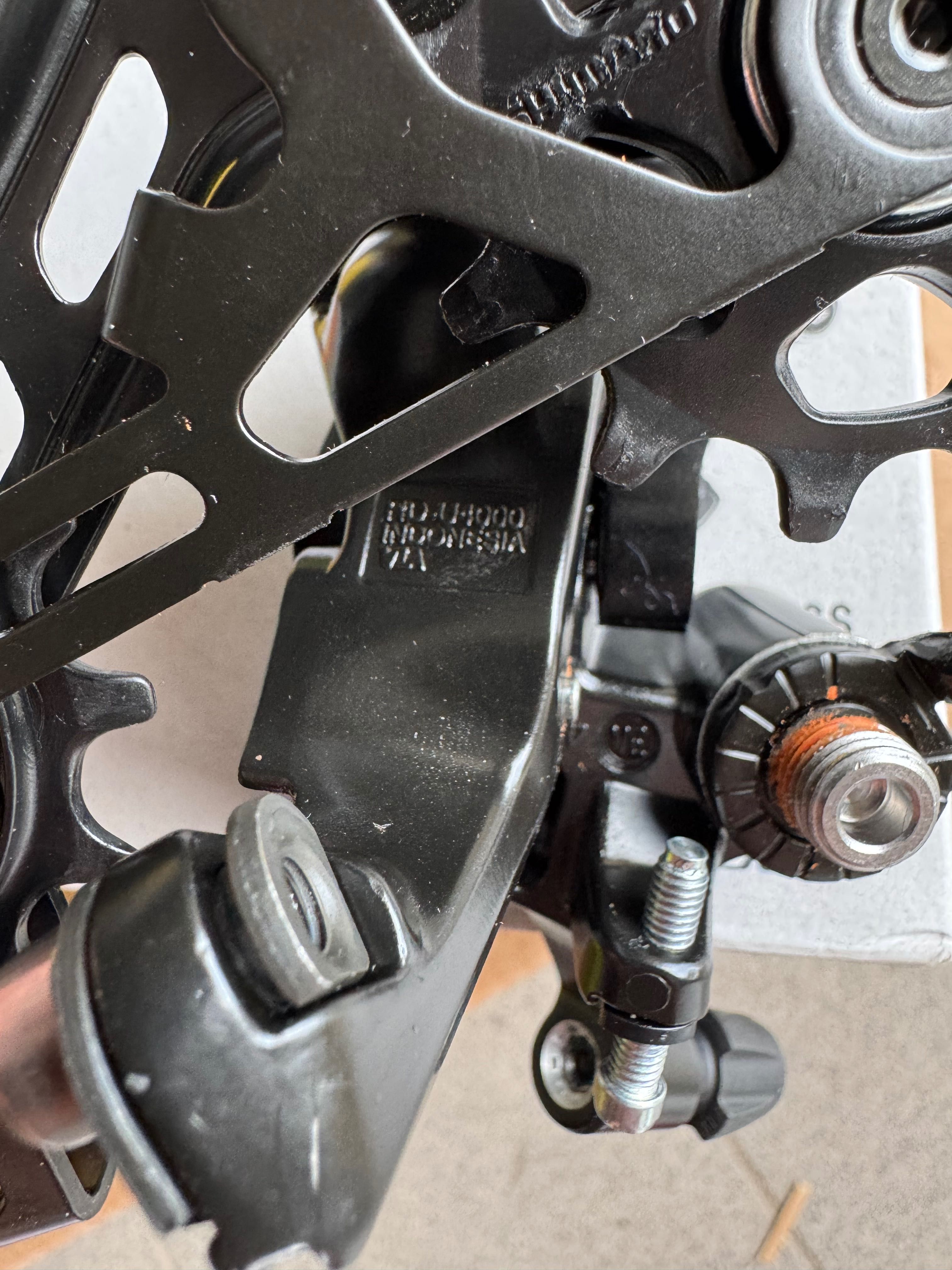 Shimano RD-U4000 (Cues) przerzutka do 1x9