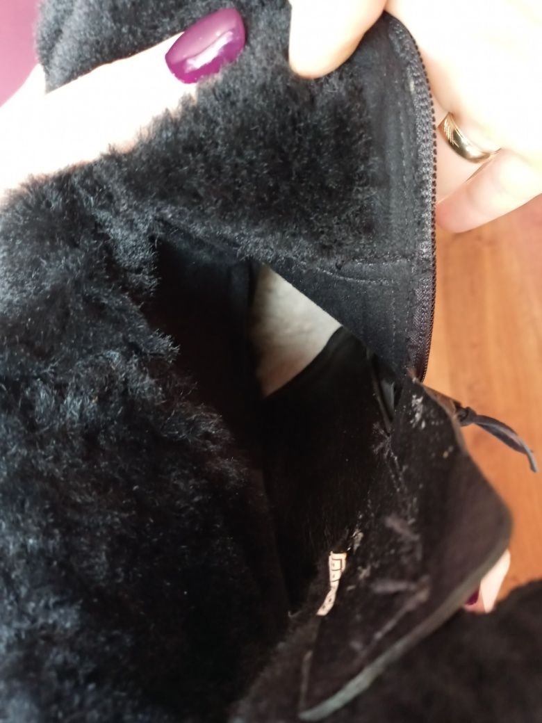 Buty botki kozaki UGG r ozm 35